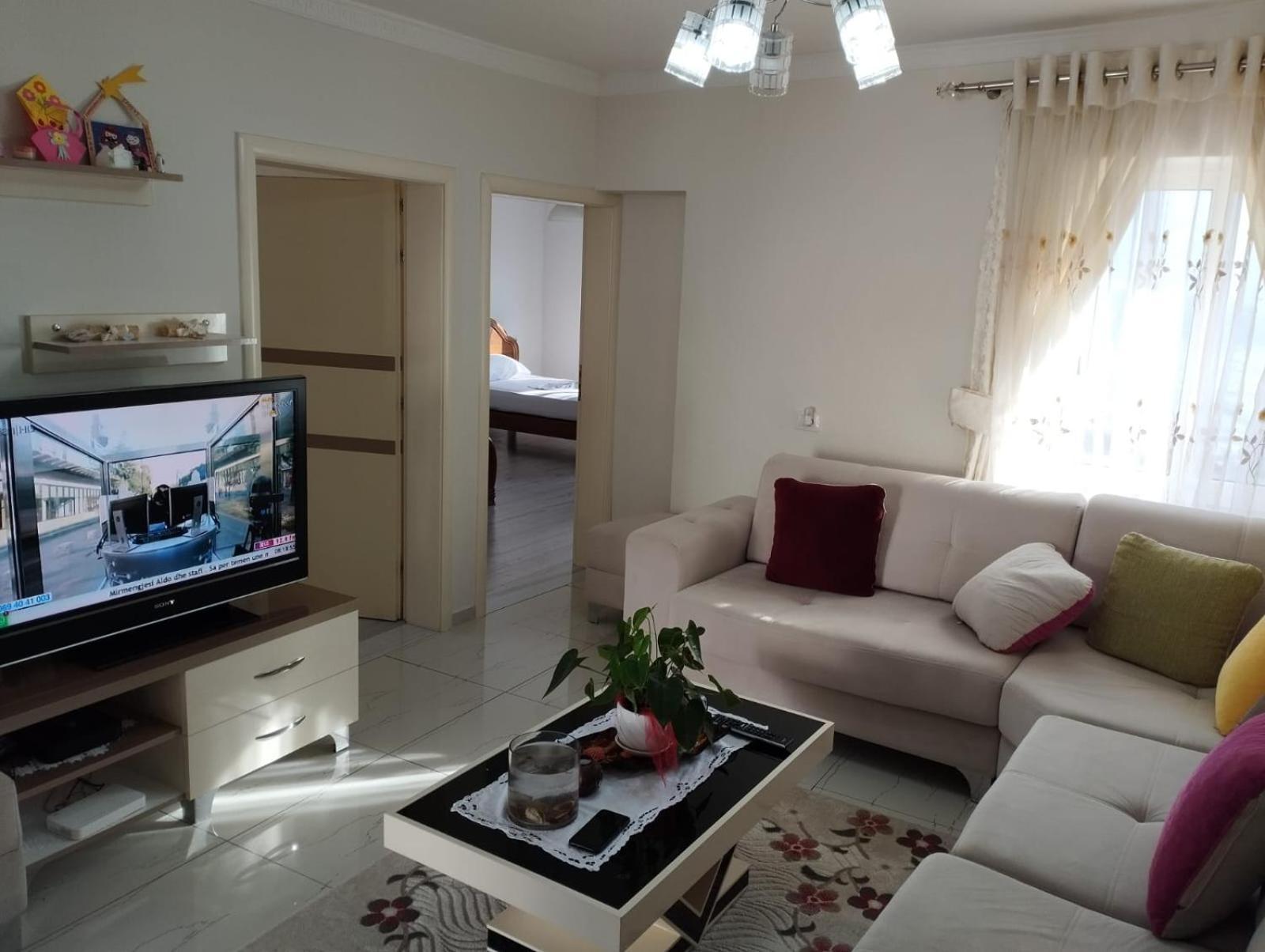 Rondo Guesthouse Gjirokastra Kültér fotó